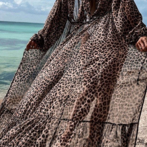 β₯οΈNew boutique leopard print kimono - Picture 5 of 12